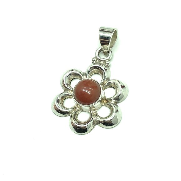 Sterling Silver Pendant - Flower Design w/ Carnelian Stone - Chakra Jewelry - Picture 4 of 5